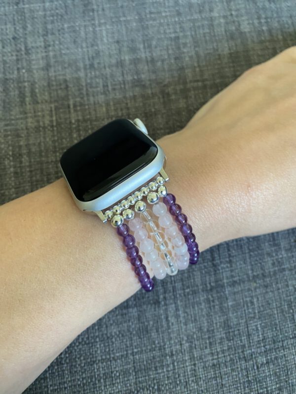 Apple Watch band am Handgelenk